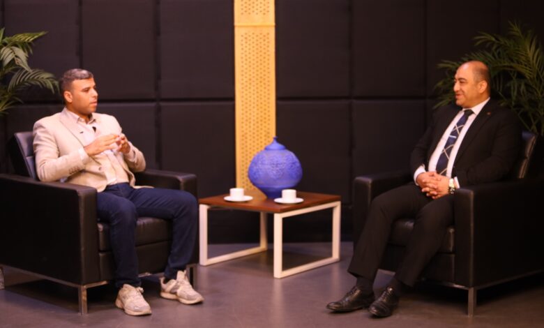 الكاتب, حسام, راضي