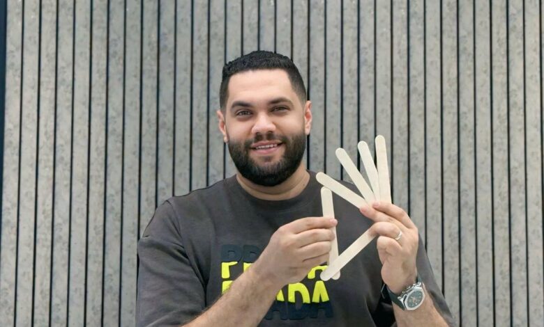 أحمد طارق، خبير تكنولوجيا معلومات