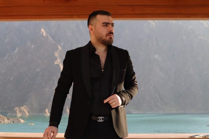  الفنان إياد مشعل